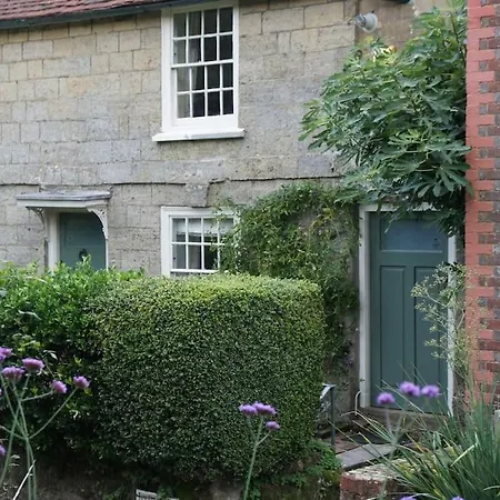 Ivy Cottage Pulborough Exterior photo